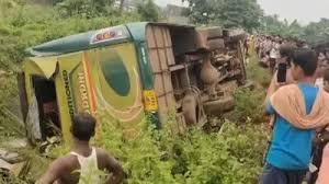 Bus mishap in Dhenkanal; Over 20 injured, rescue efforts underway