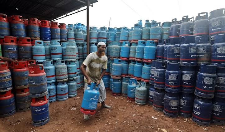 The gas issue in Bangladesh affects homes, factories, and transportation