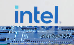 Following a CEO shuffle, Intel announces the retirement of three board members.
