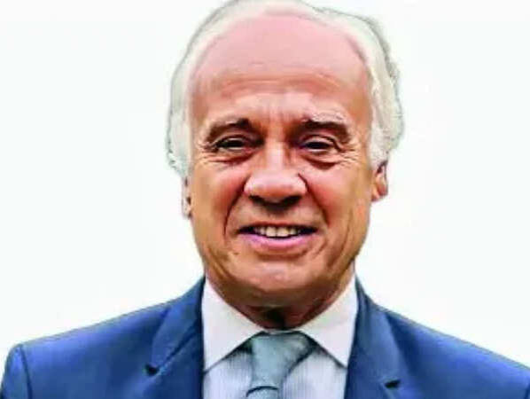 In response to alleged financial transactions, Spain starts the process of removing its ambassador from India