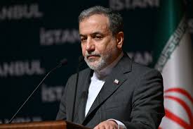 According to a source, senior Iranian officials want to remove Foreign Minister Abbas Araghchi.