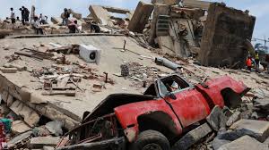 Earthquakes in Venezuela Kill 235 and Injure Over 1,500