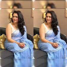 Girija Oaks blue saree moment becomes viral.  This is how it took place.