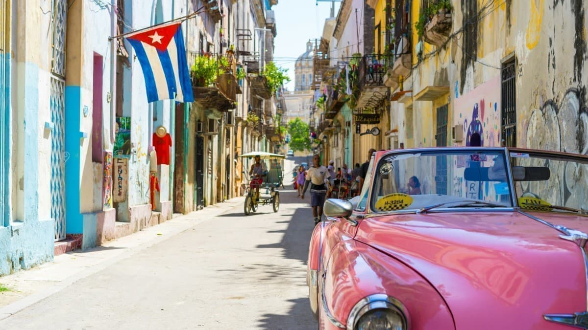 After the third statewide outage in six months, Cuba gradually regains power