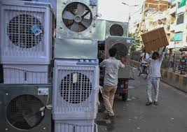 Indian electricity companies purchase gas to meet the growing demand for cooling at night