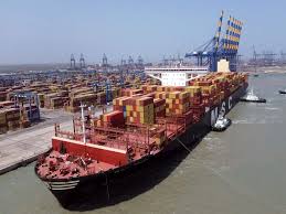 India has rolling stock of 45 days of LPG, 60 days of natural gas and 60 days of crude oil: Center