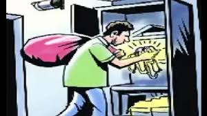 The Bhubaneswar robbery!  Thieves steal money and gold ornaments from a businessmans home.