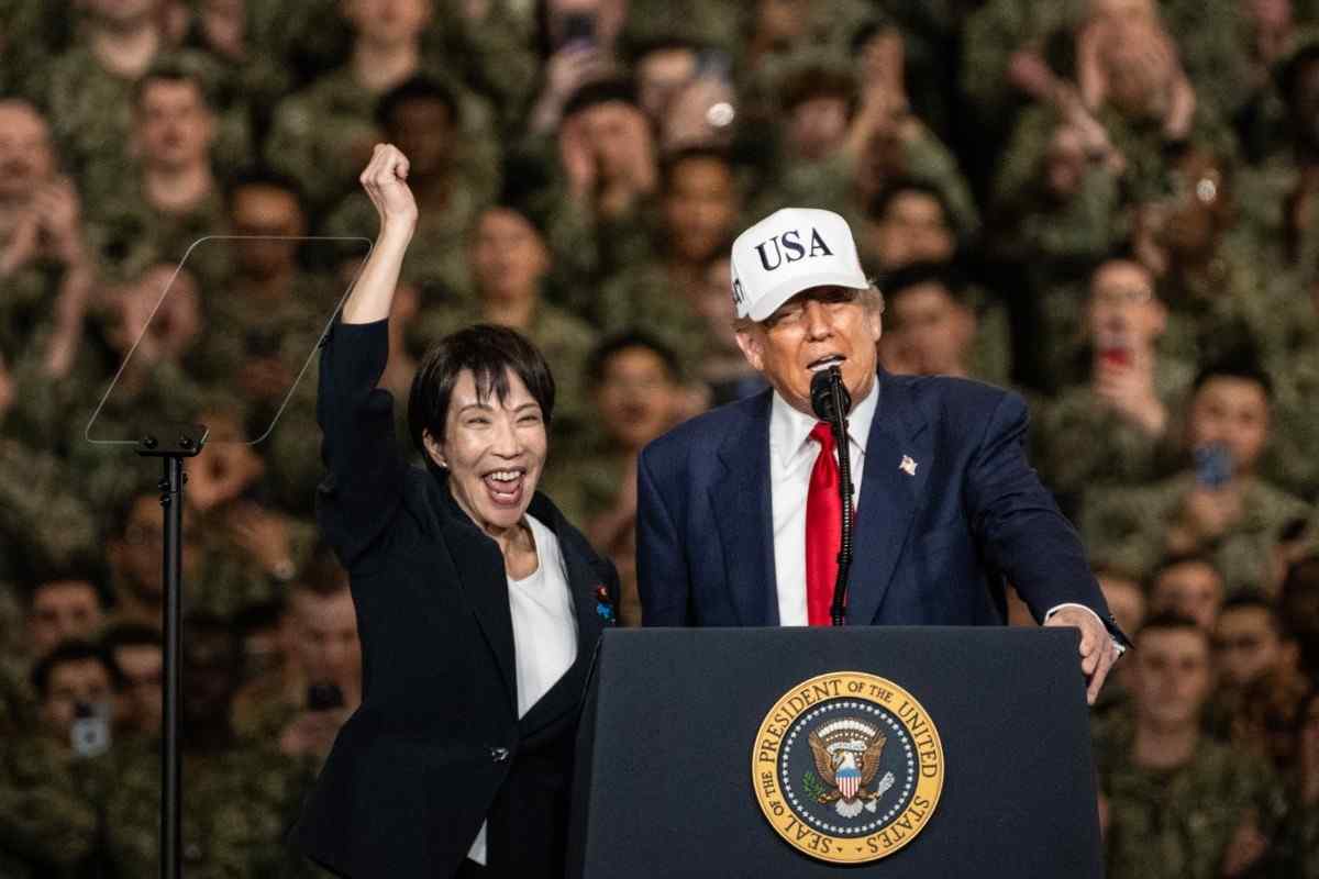 Trump Dances With Marines On A US Aircraft Carrier In Japan To 